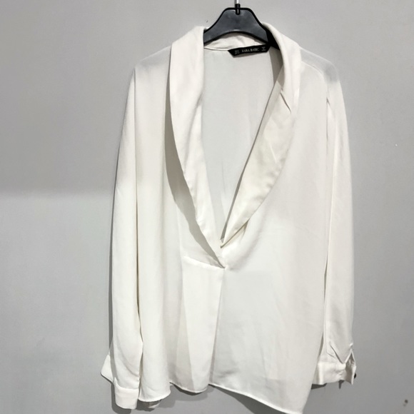 Zara Tops - Zara Blouse. Size XL